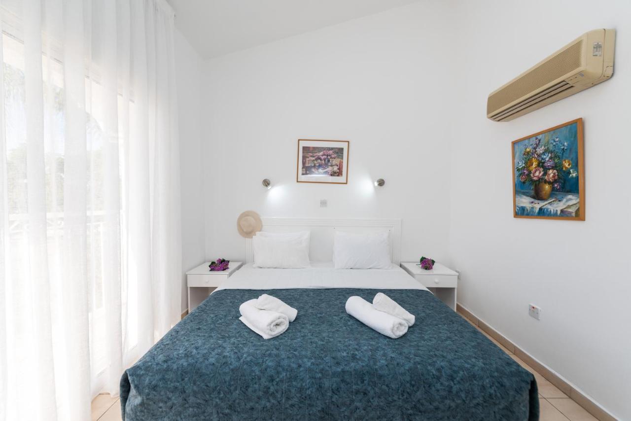 Fig Tree Z Holiday Resort Paralimni Exterior photo